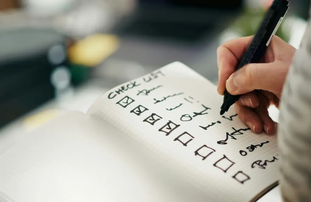 Make-ready checklist for a rental turnover